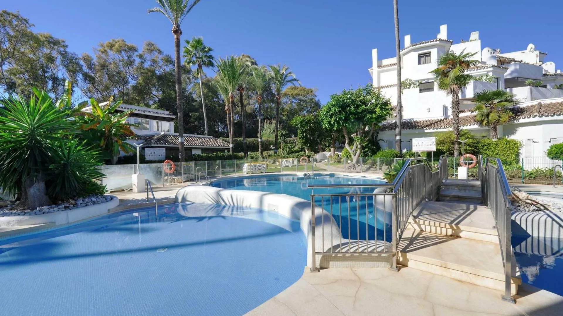 2035 Golden Beach Modern Marbella