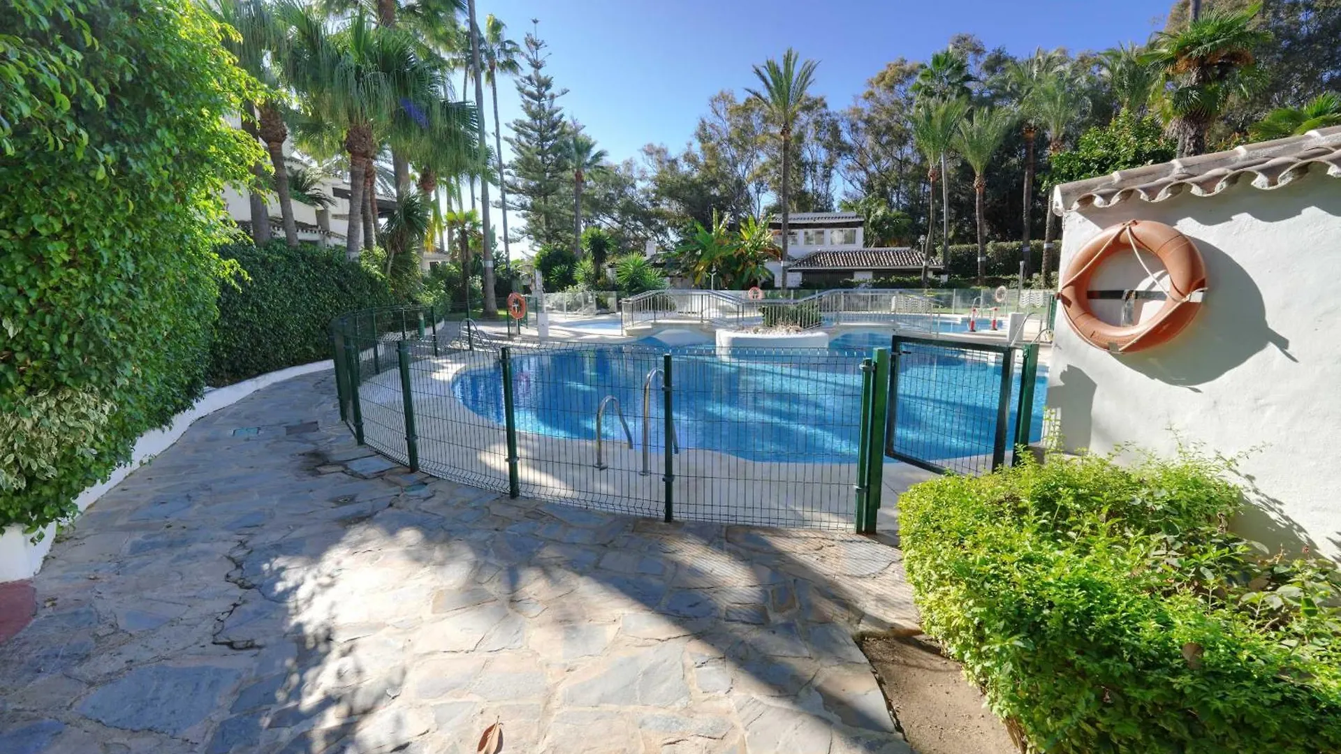 Apartment 2035 Golden Beach Modern Marbella