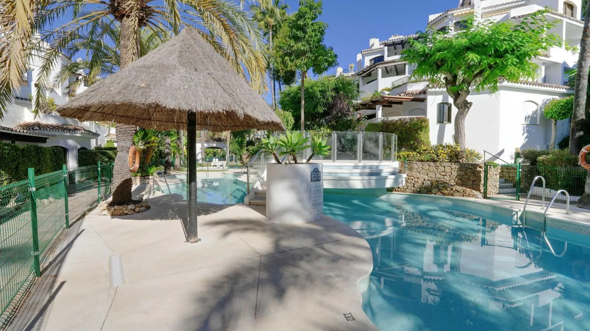 Appartement 2035 Golden Beach Modern Marbella